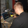 Od dłuższego czasu na sieci toczą się dyskusje (najczęściej zresztą bez mojego udziału) na temat wypożyczenia mi sprzętu z zainstalowanym systemem Morphos w celu przeprowadzenia rzetelnych testów tego systemu. Czując […]